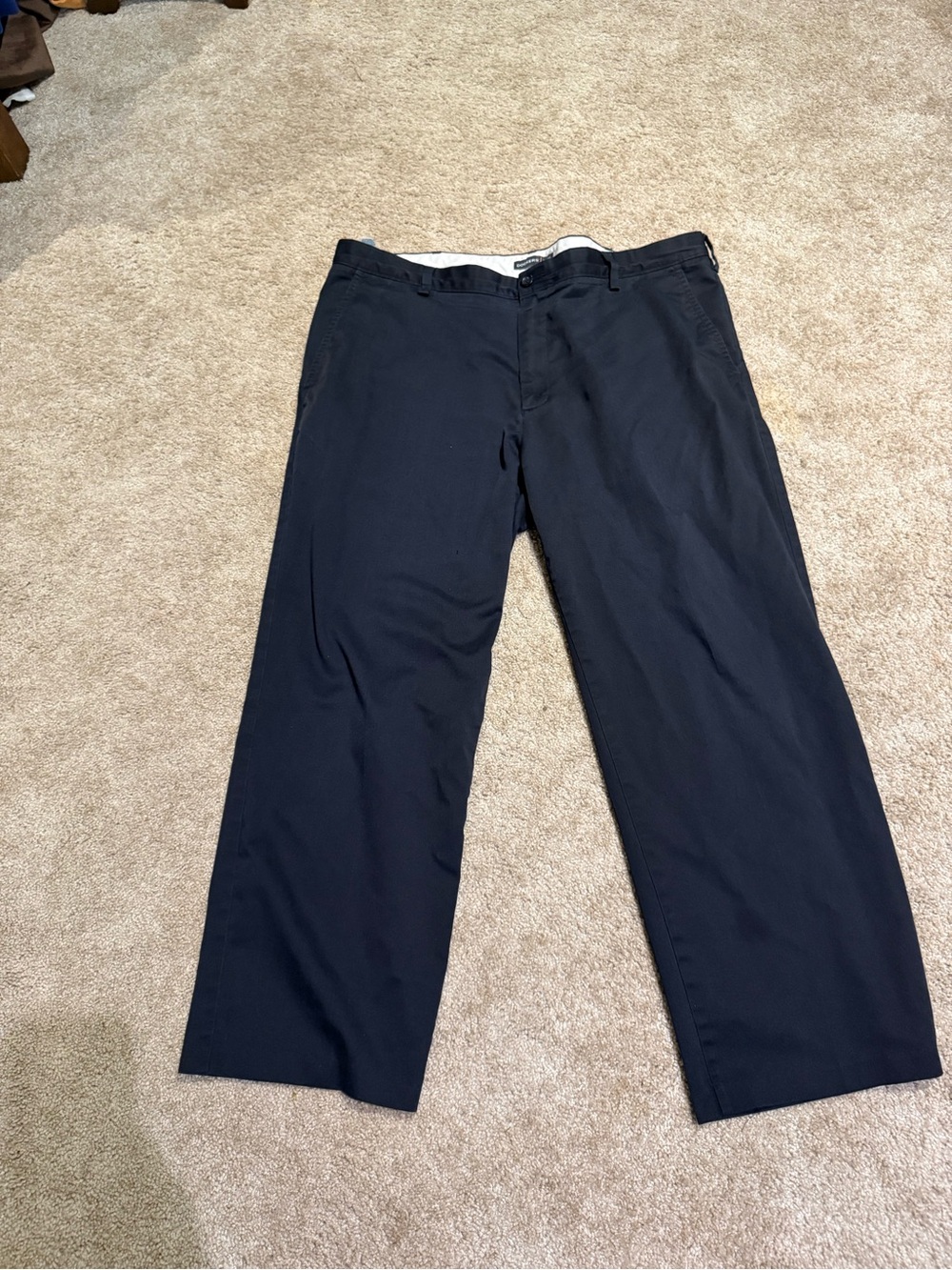 Dockers Classic Fit Navy Blue Chino Khaki Pants Men's Size 40x29